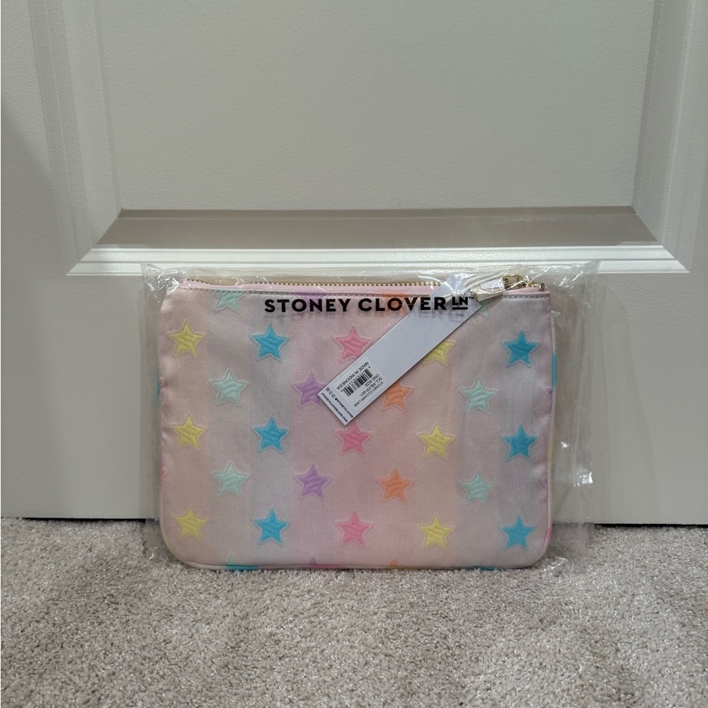 Stoney Clover Lane Park and Beach flat pouch